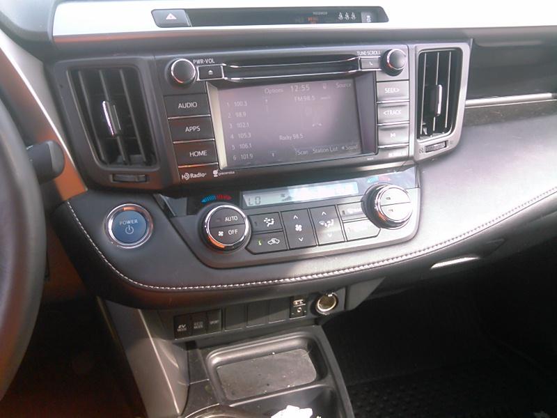 2017 Toyota RAV4 AWD XLE