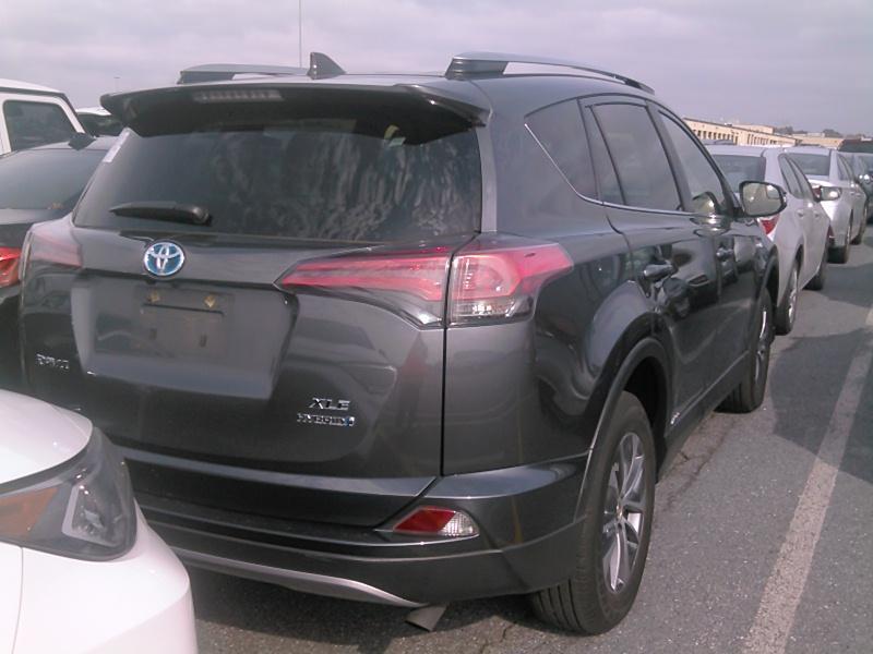 2017 Toyota RAV4 AWD XLE