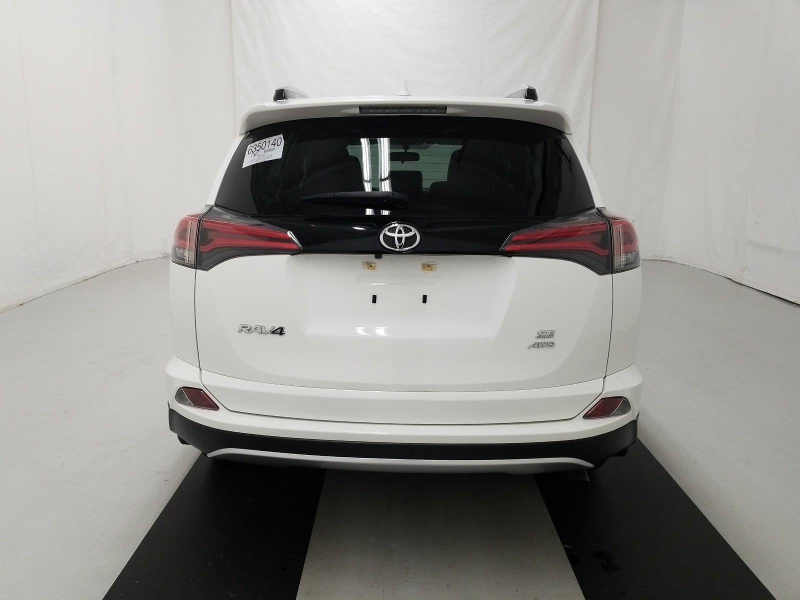 2016 Toyota RAV4 AWD SE