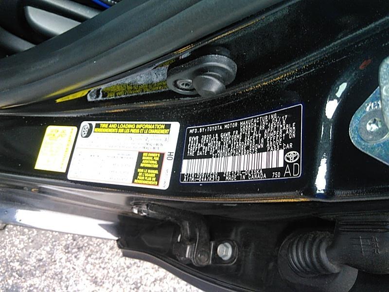 2017 Toyota COROLLA SE