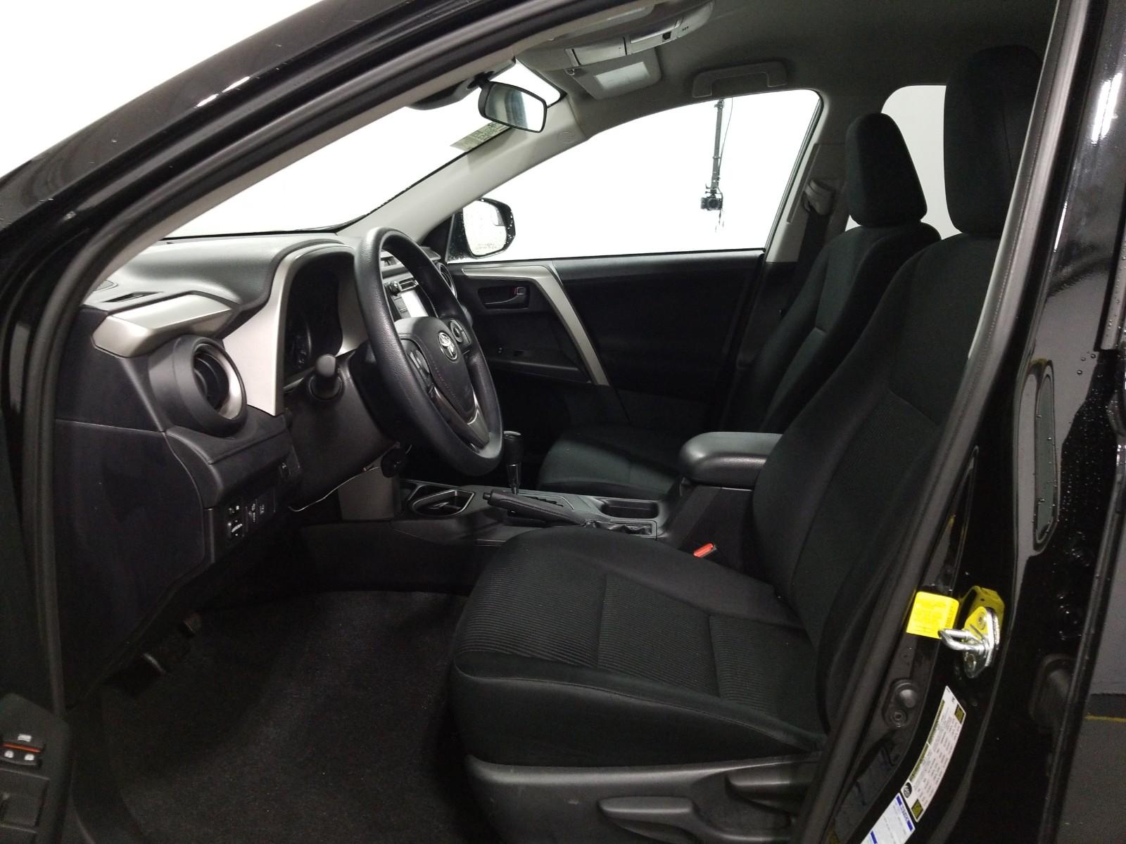 2017 Toyota RAV4 AWD LE