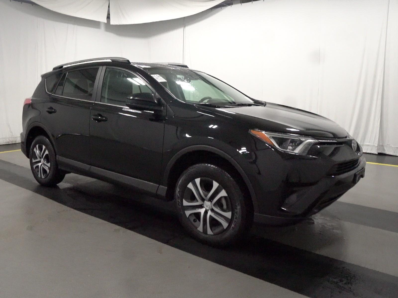 2017 Toyota RAV4 AWD LE