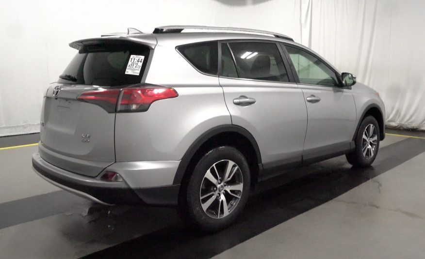 2016 Toyota RAV4 AWD XLE