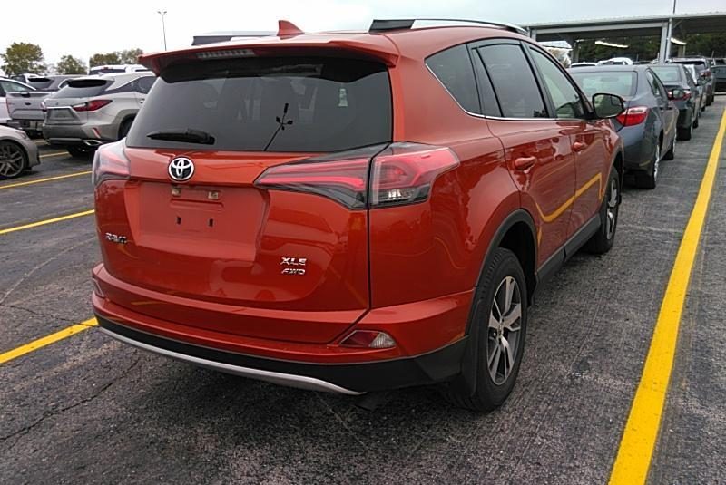 2016 Toyota RAV4 AWD XLE