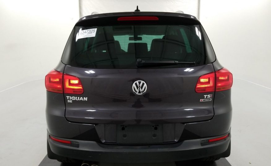 2016 Volkswagen TIGUAN AWD SE