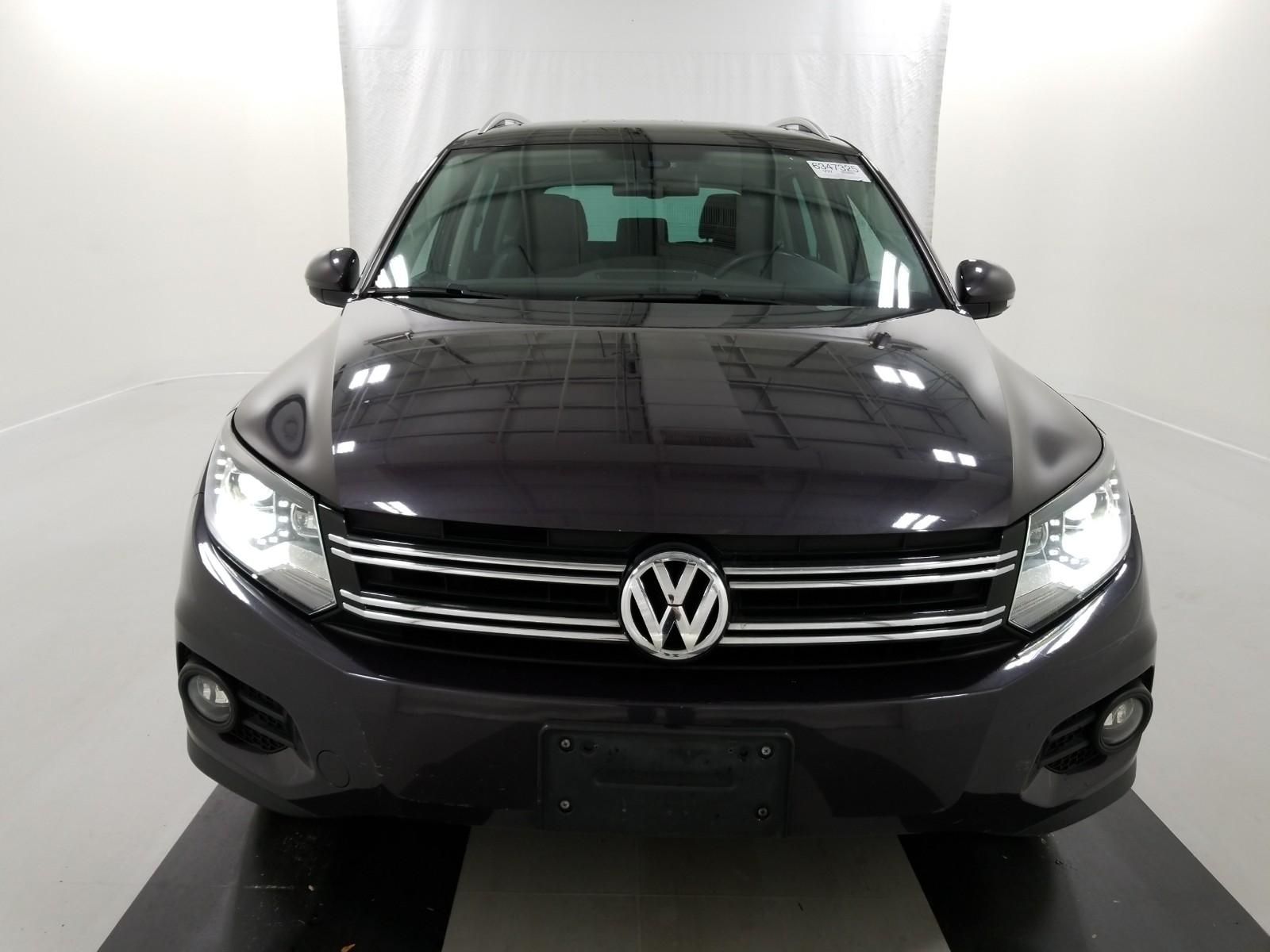 2016 Volkswagen TIGUAN AWD SE