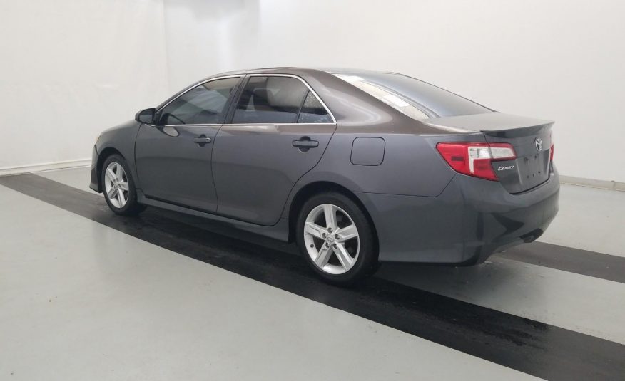 2014 Toyota CAMRY 4C SE