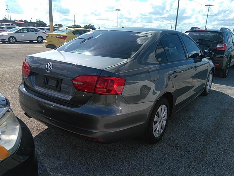 2014 Volkswagen JETTA 4C S