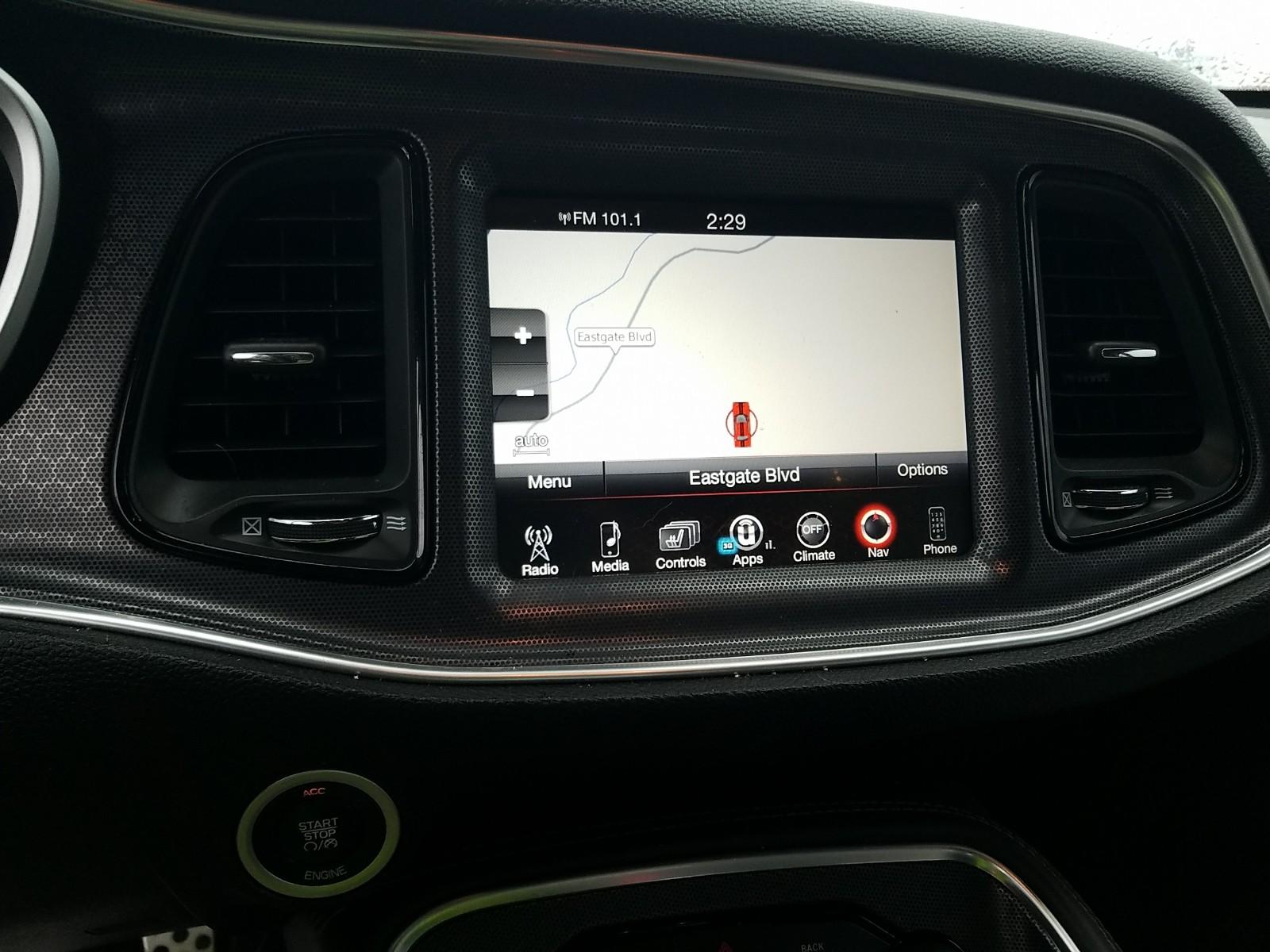 2016 Dodge CHALLENGER V6 SXT PLUS