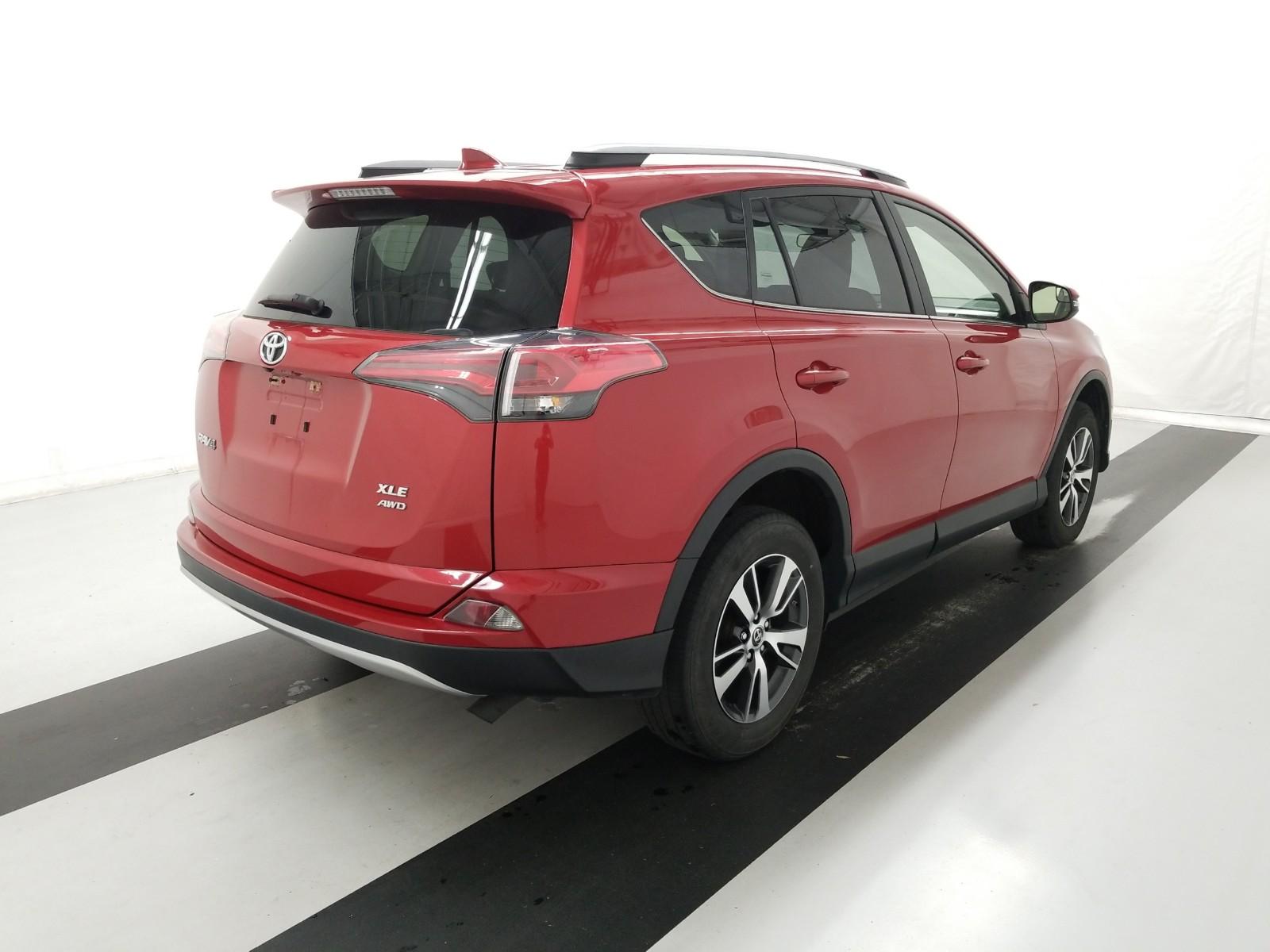 2017 Toyota RAV4 AWD XLE