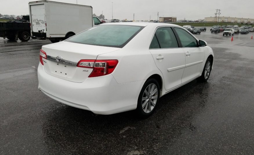 2014 Toyota CAMRY 4C XLE