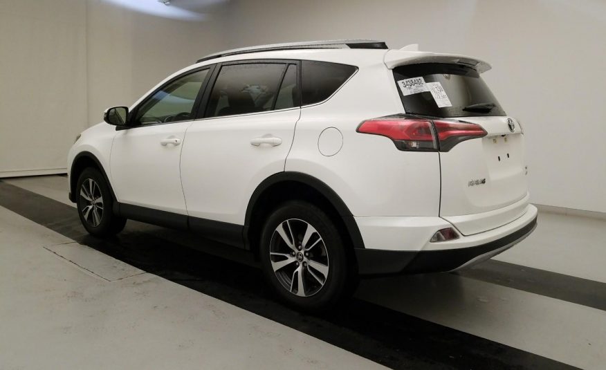 2017 Toyota RAV4 AWD XLE