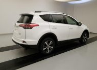 2017 Toyota RAV4 AWD XLE