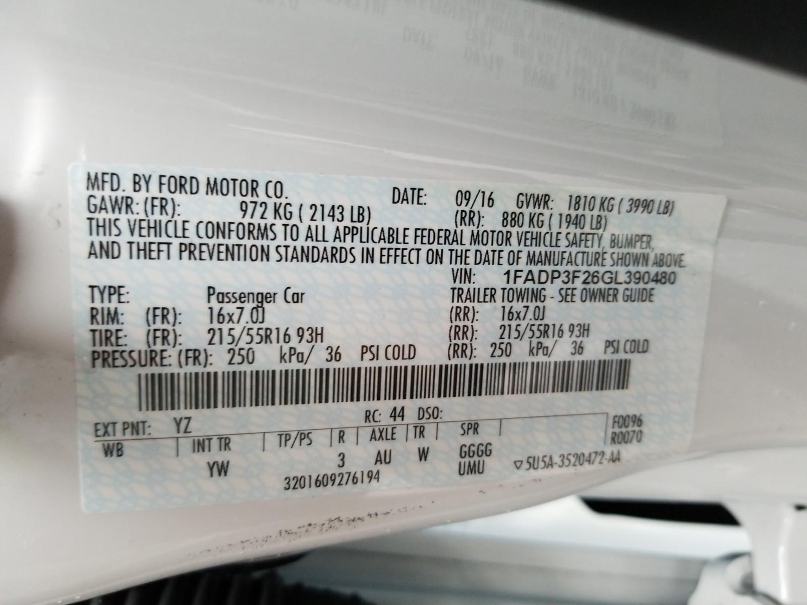 2016 Ford FOCUS FWD 4C SE