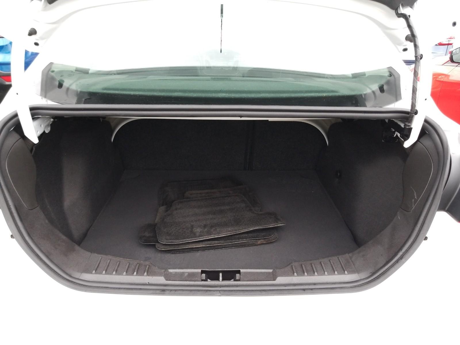 2016 Ford FOCUS FWD 4C SE