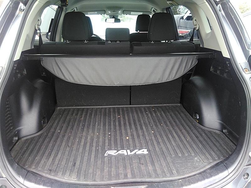 2017 Toyota RAV4 AWD LE