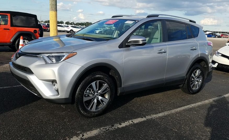 2017 Toyota RAV4 FWD XLE