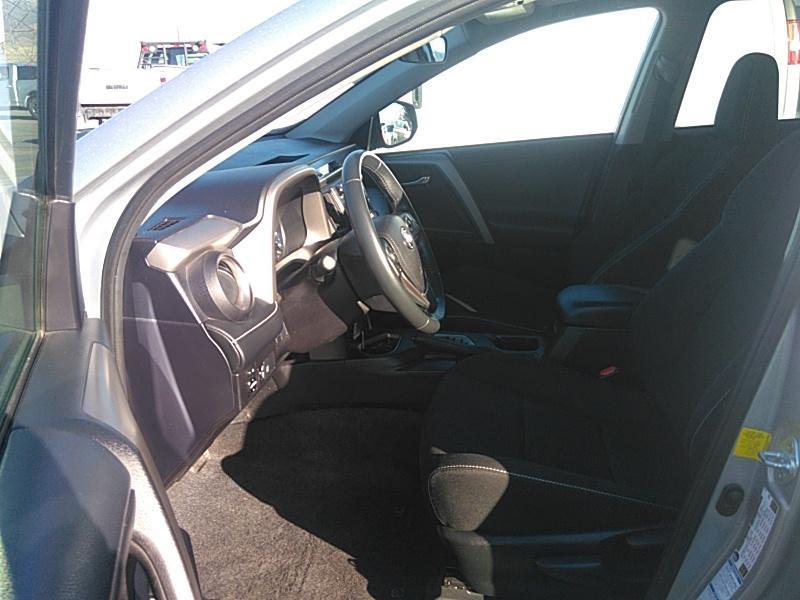 2017 Toyota RAV4 AWD XLE