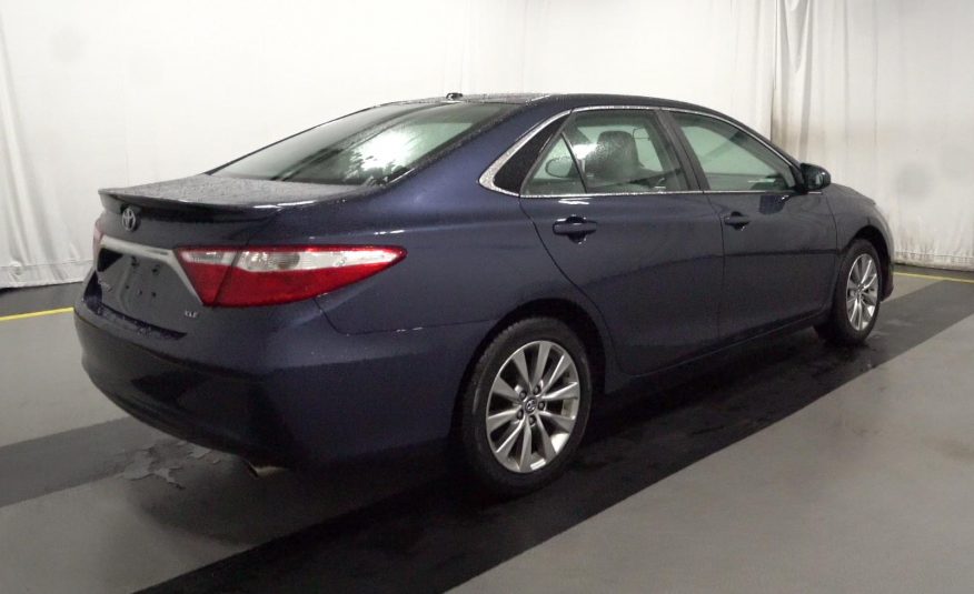 2016 Toyota CAMRY 4C XLE