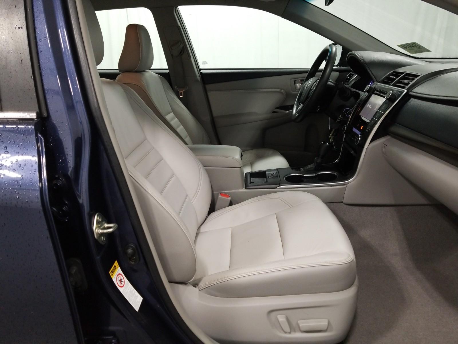 2016 Toyota CAMRY 4C XLE