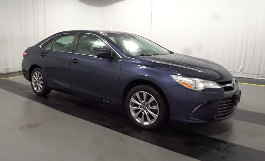 2016 Toyota CAMRY 4C XLE