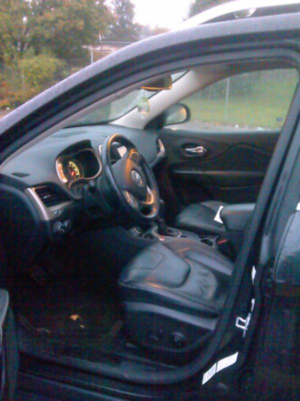 2014 Jeep CHEROKEE FWD V6 LIMITED