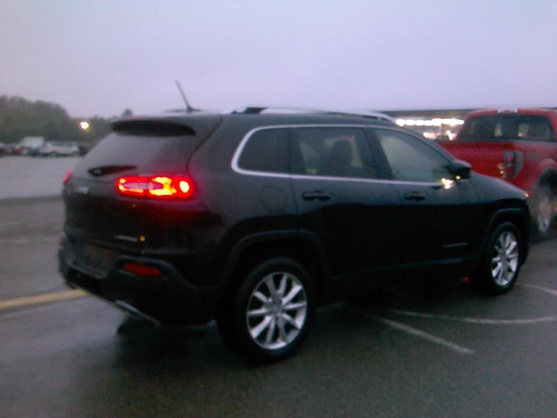 2014 Jeep CHEROKEE FWD V6 LIMITED