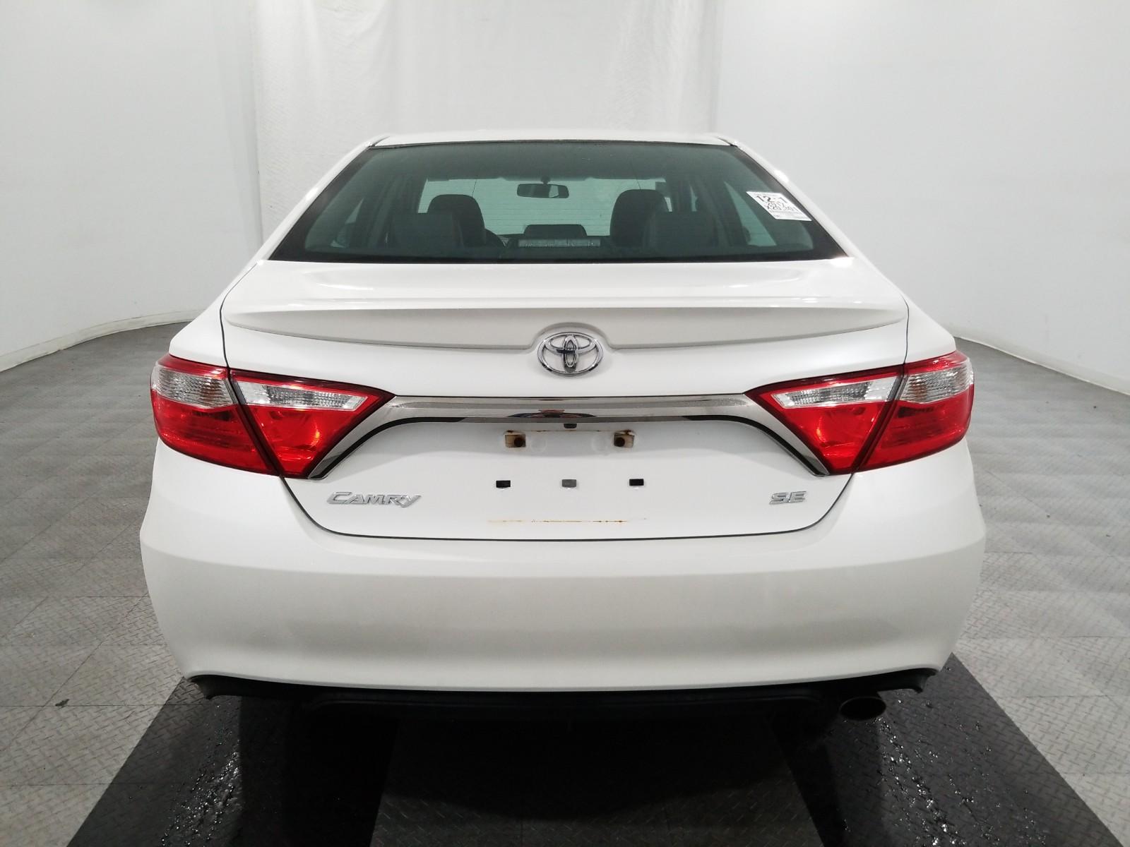 2017 Toyota CAMRY 4C SE