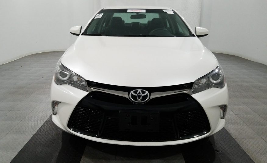 2017 Toyota CAMRY 4C SE