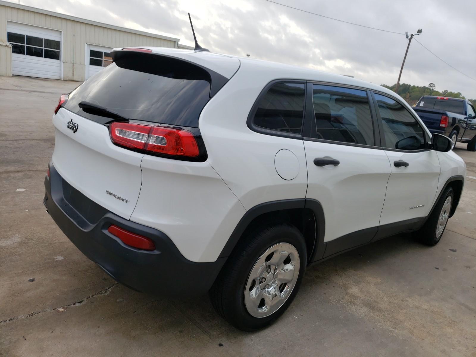 2014 Jeep CHEROKEE FWD 4C SPORT