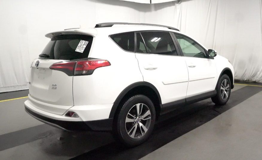 2017 Toyota RAV4 AWD XLE