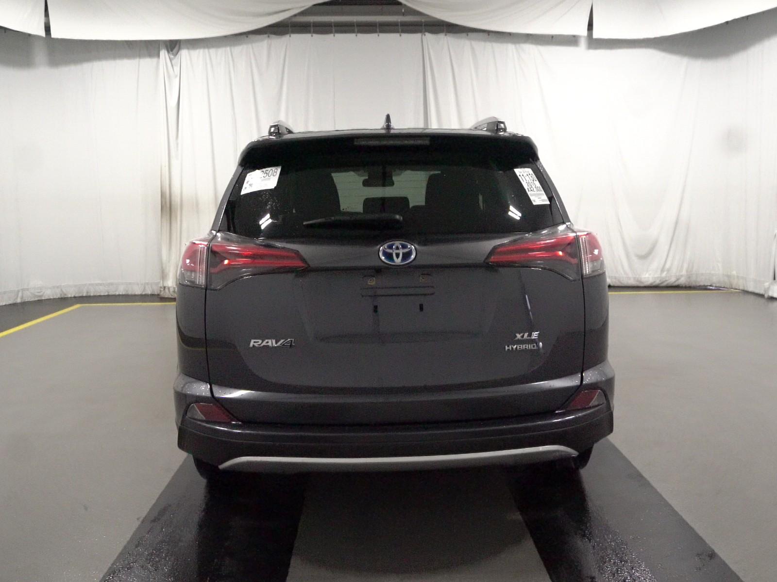 2016 Toyota RAV4 AWD XLE