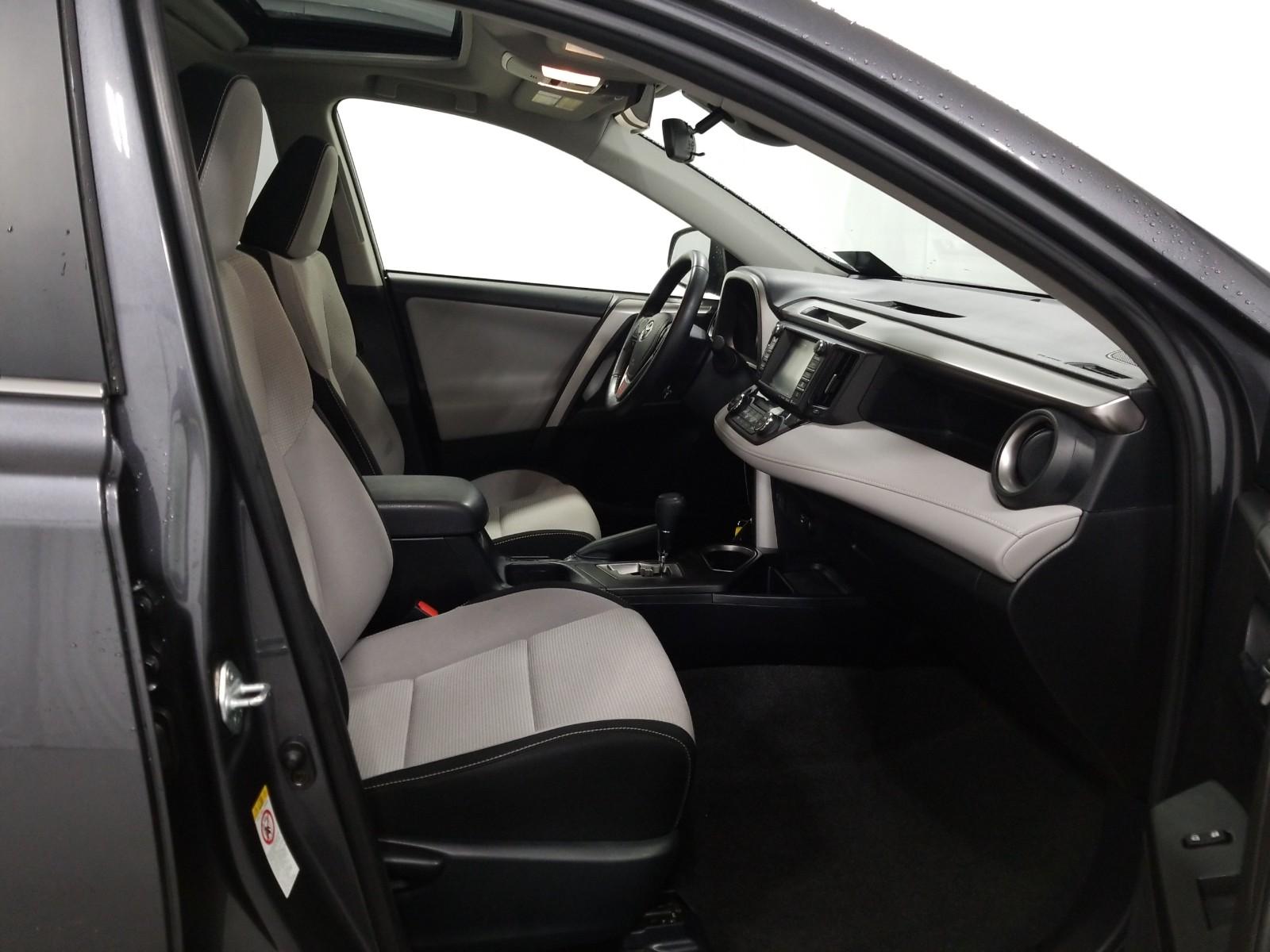 2016 Toyota RAV4 AWD XLE