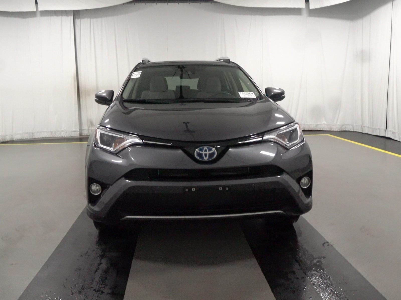 2016 Toyota RAV4 AWD XLE