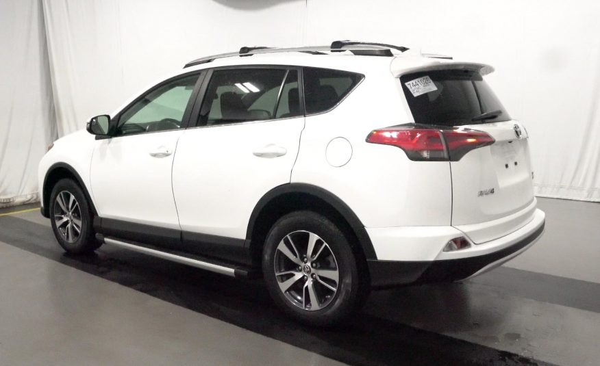 2016 Toyota RAV4 AWD XLE