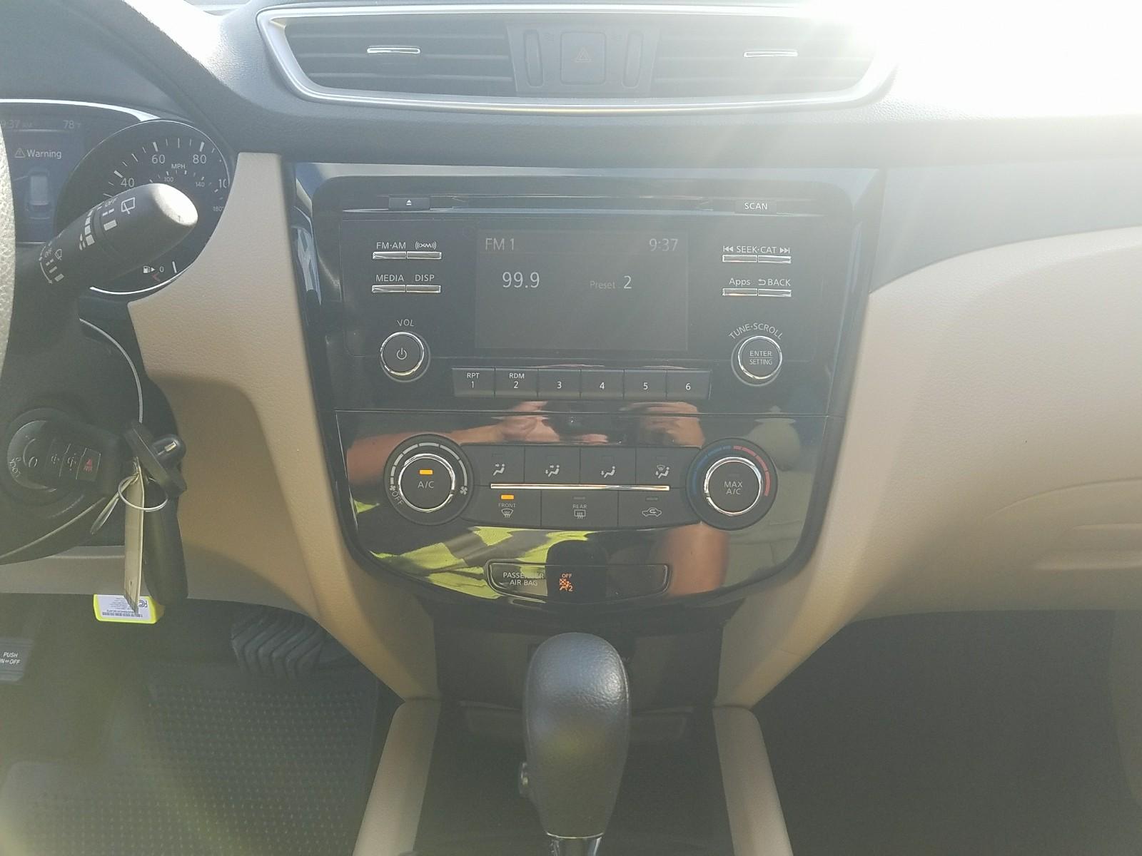 2016 Nissan ROGUE S FWD S