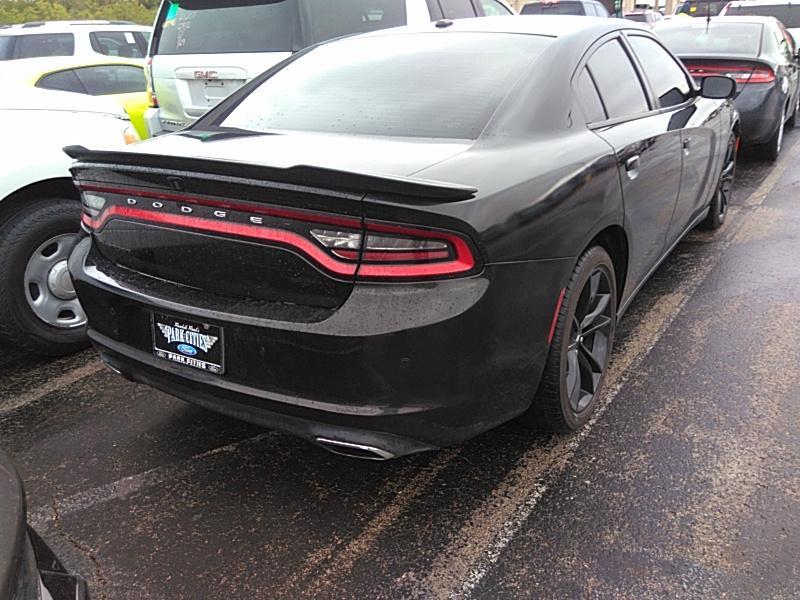 2018 Dodge CHARGER 4X2 V6 SXT
