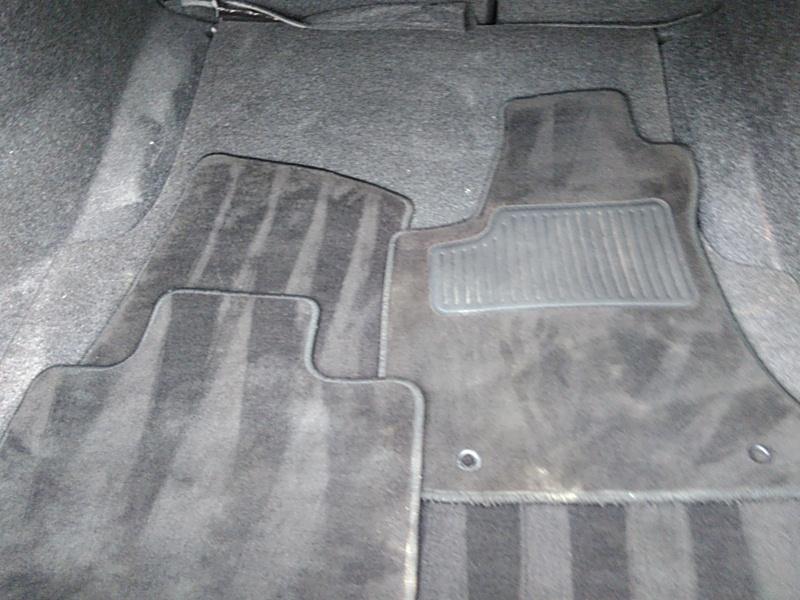 2018 Dodge CHARGER 4X2 V6 SXT