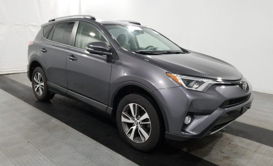 2017 Toyota RAV4 AWD XLE