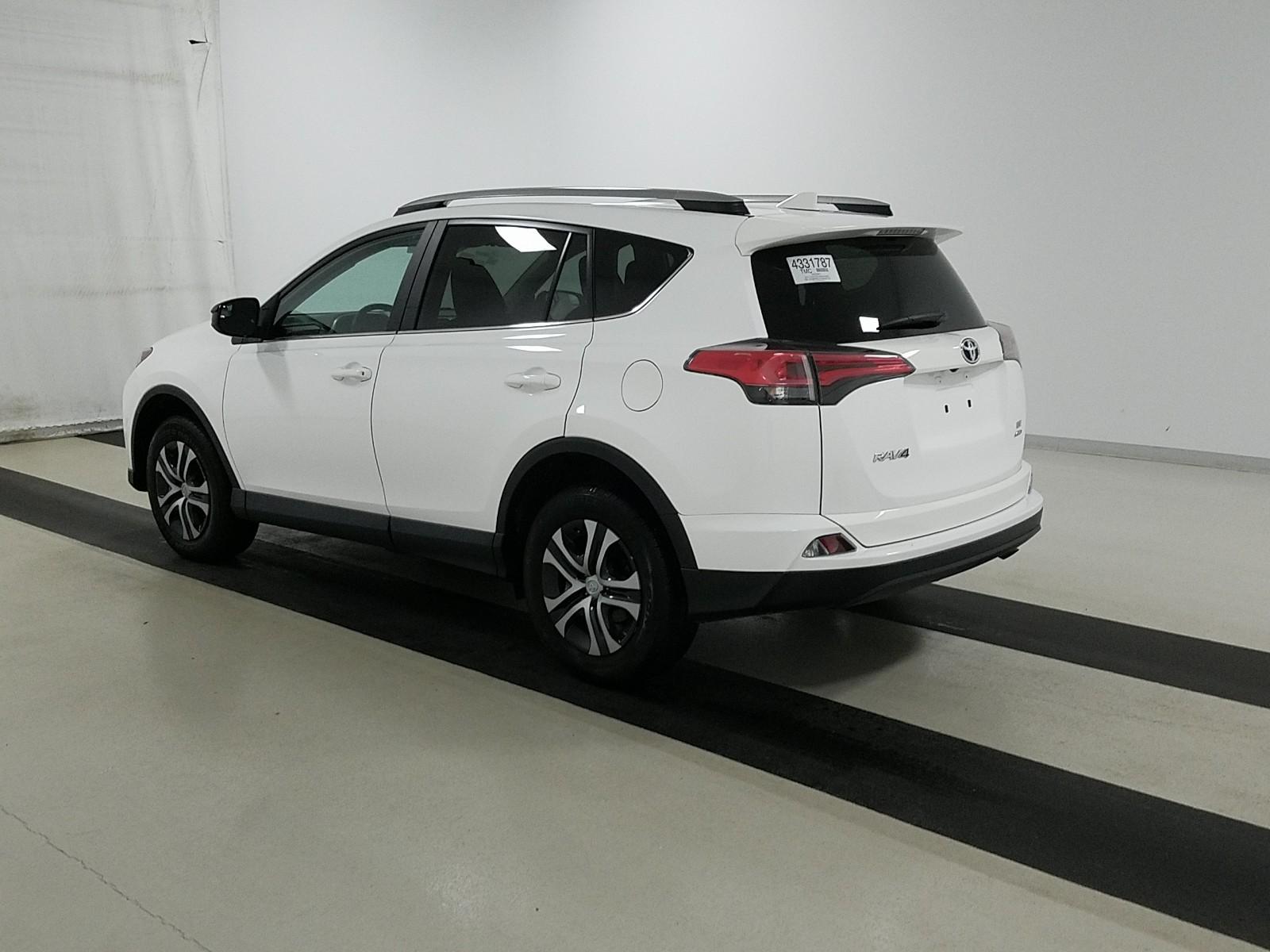 2017 Toyota RAV4 AWD LE