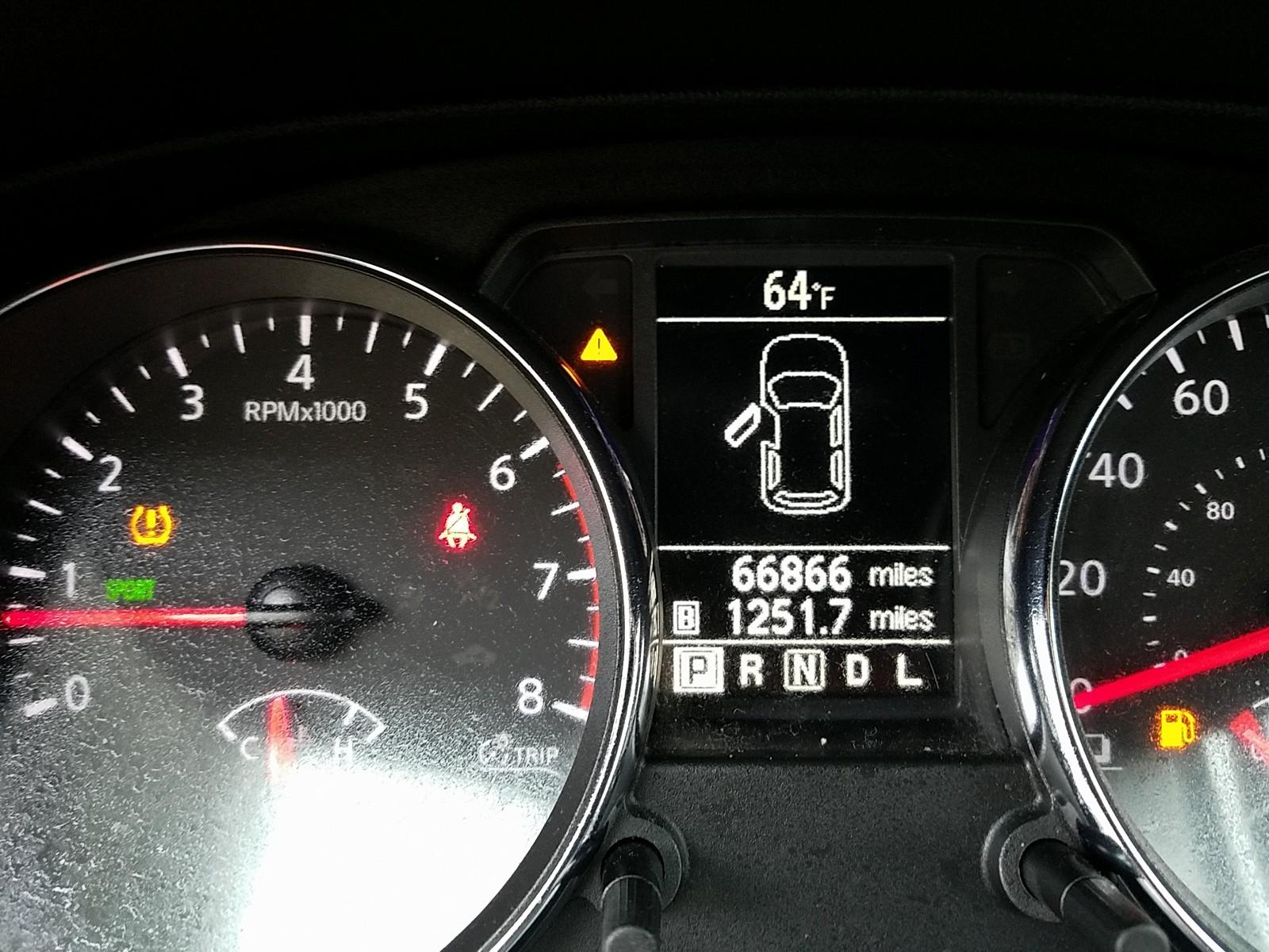 2012 Nissan ROGUE SV AWD SV