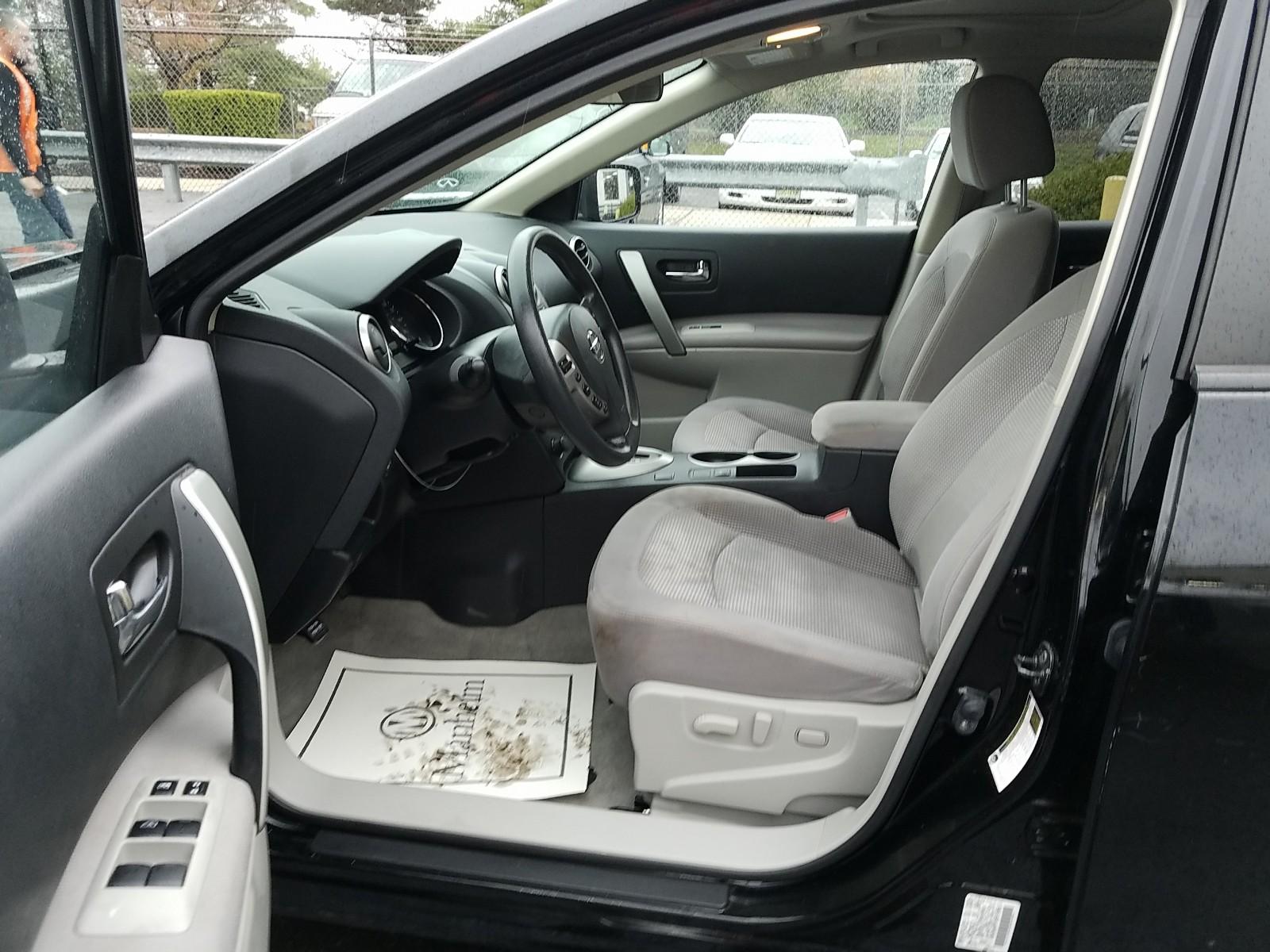 2012 Nissan ROGUE SV AWD SV