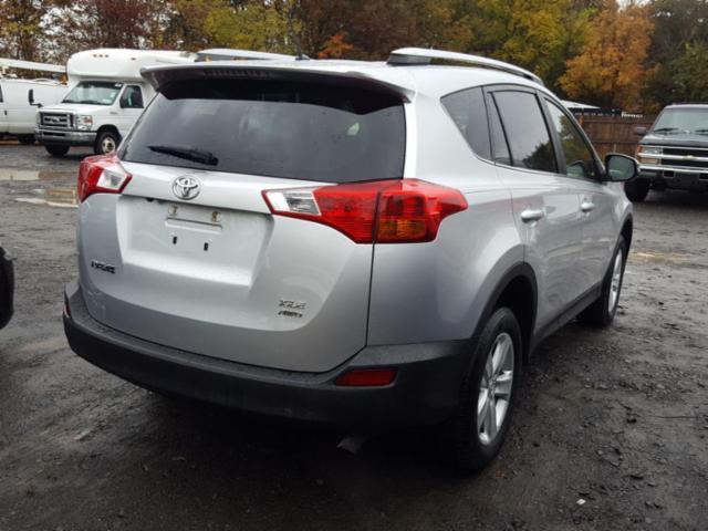 2013 Toyota RAV4 AWD XLE