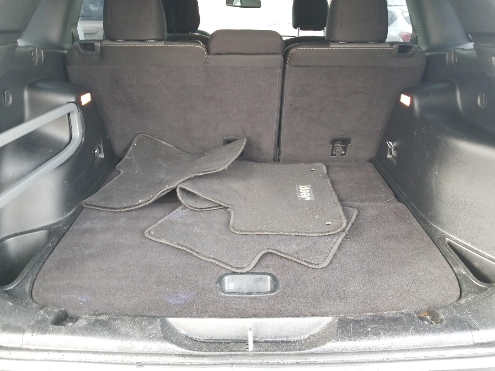 2014 Jeep CHEROKEE FWD 4C SPORT