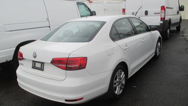 2015 Volkswagen JETTA 2.0L S