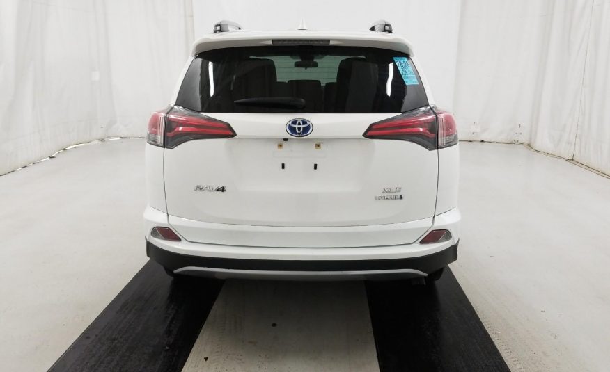 2017 Toyota RAV4 AWD XLE