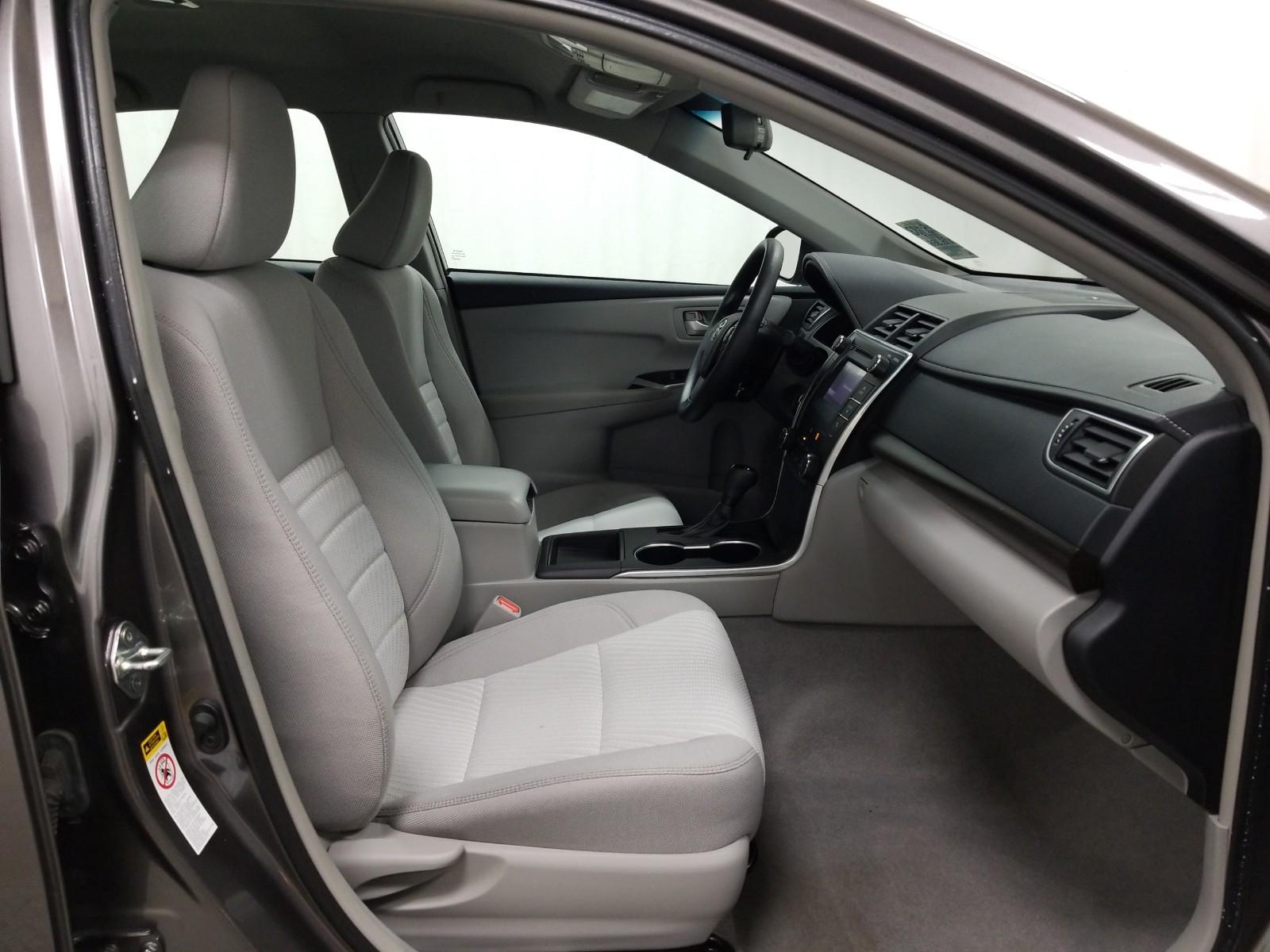 2017 Toyota CAMRY 4C LE