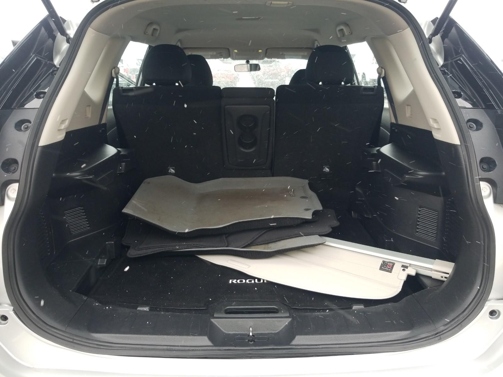 2017 Nissan ROGUE AWD 4C S