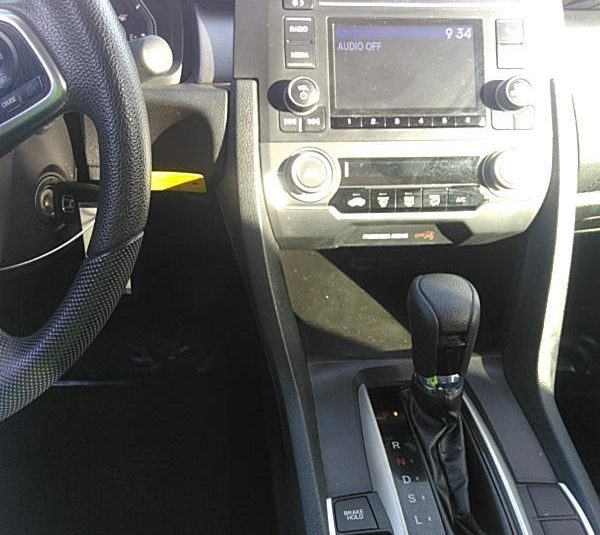 2016 Honda CIVIC LX