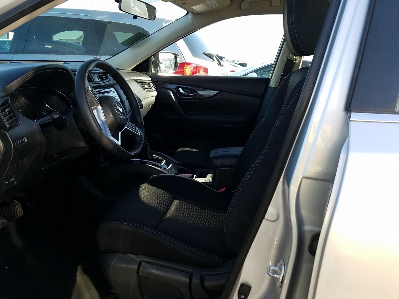 2017 Nissan ROGUE FWD 4C S